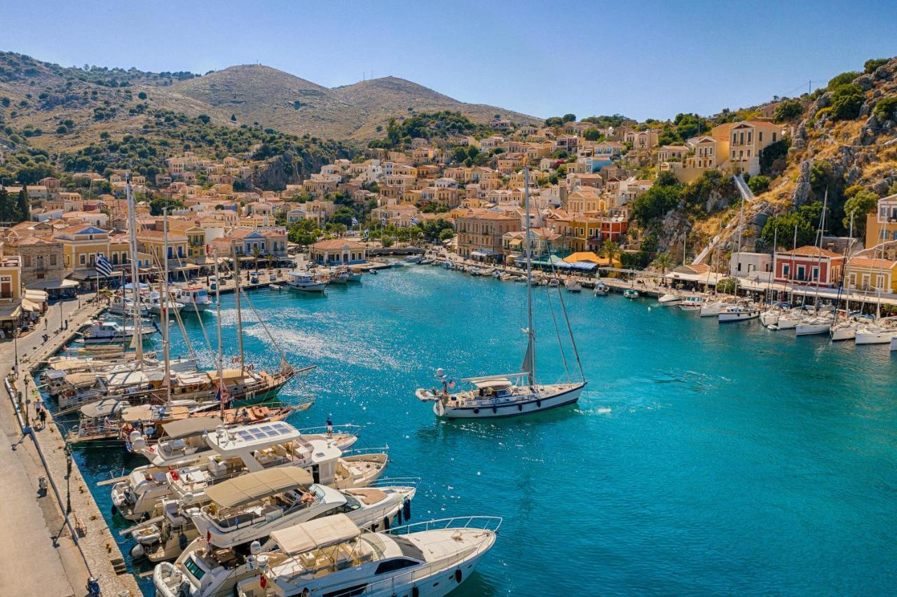 Maravelia'S Rooms Symi Exteriör bild