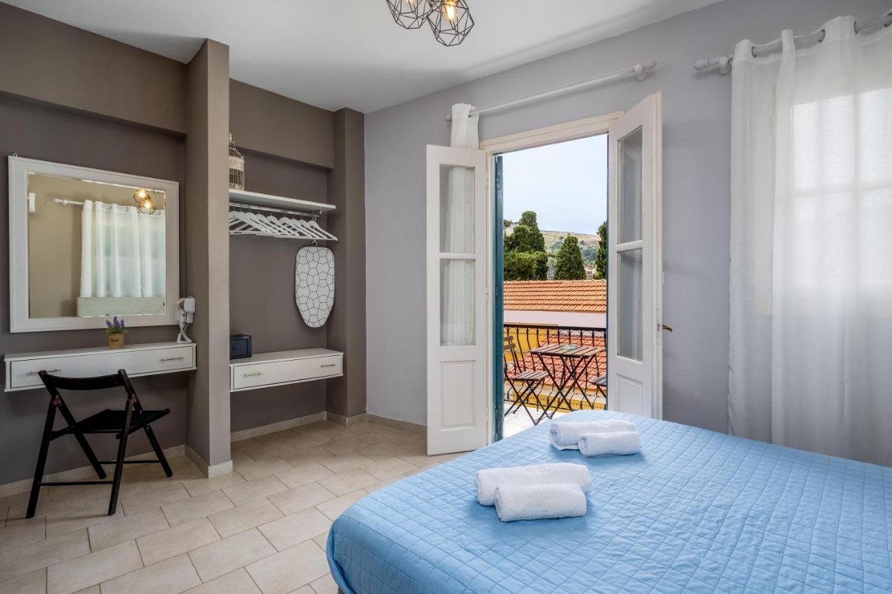 Maravelia'S Rooms Symi Exteriör bild