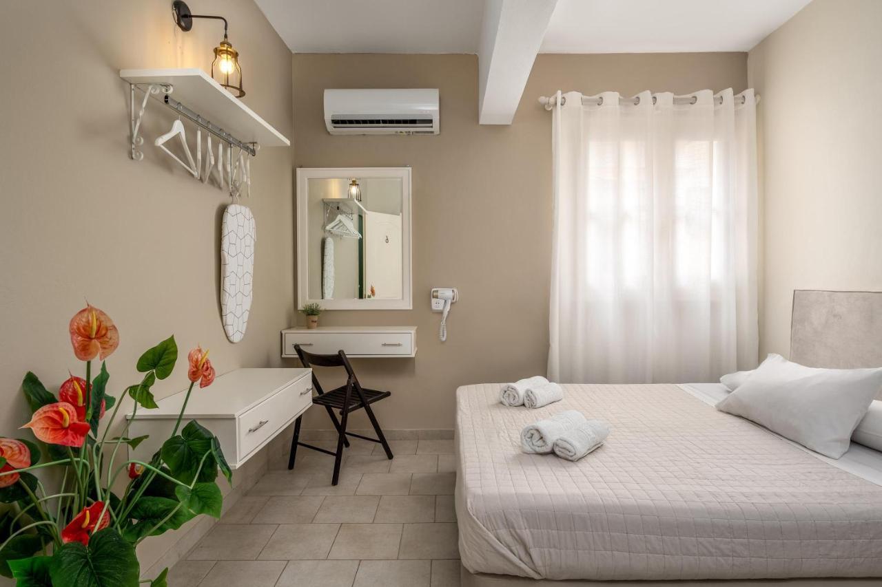 Maravelia'S Rooms Symi Exteriör bild