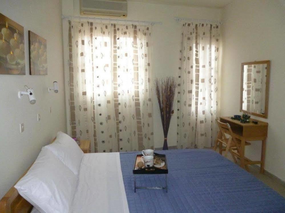 Maravelia'S Rooms Symi Exteriör bild
